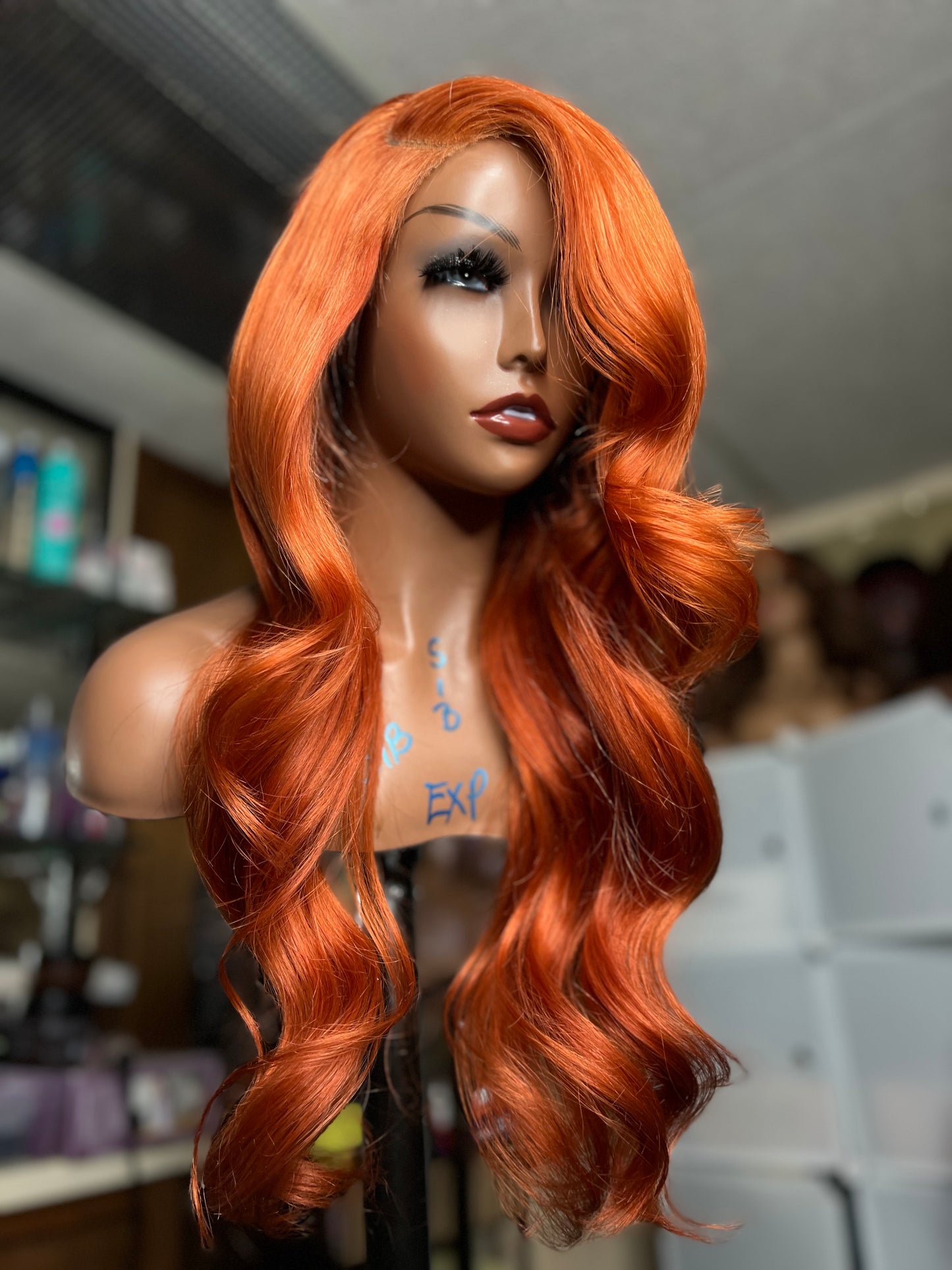 Jessica rabbit 🍑🧡